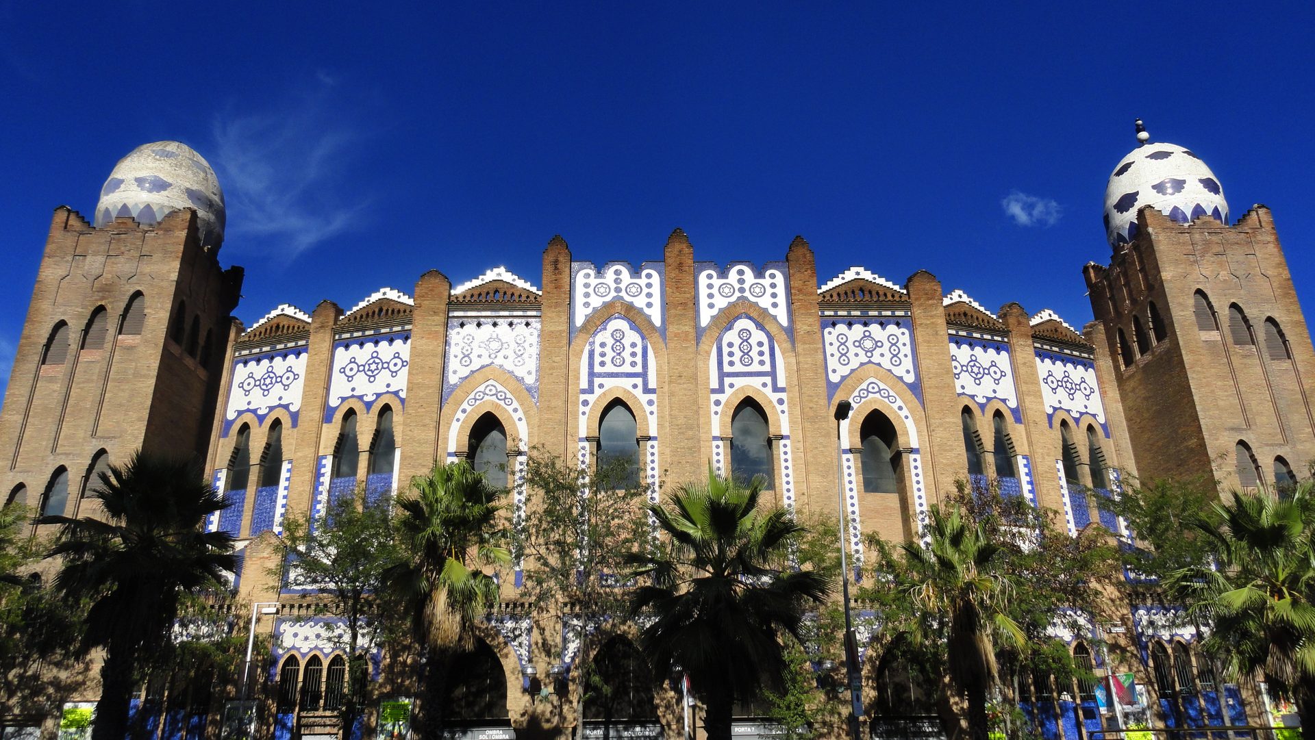 La Monumental de Barcelona, antigua plaza de toros, hoy reconvertida